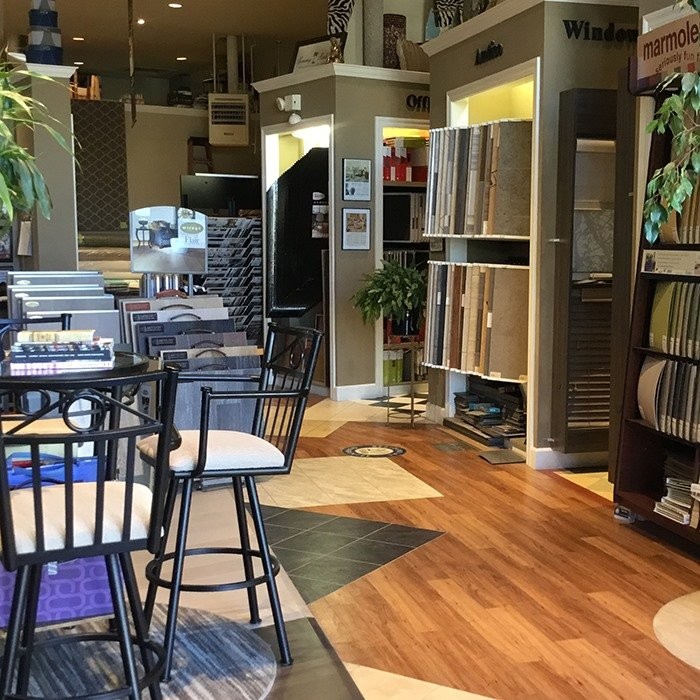 Hunter Douglas Dealer Image